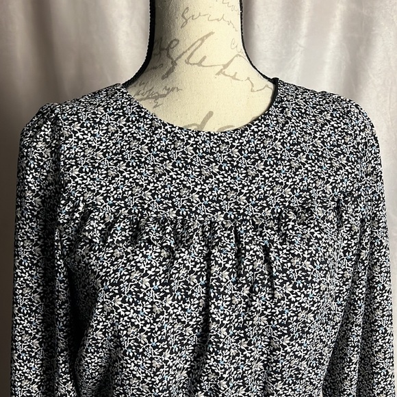 Loft Petite Floral Dress Like New Black Blue White Designs 8P - Picture 2 of 8